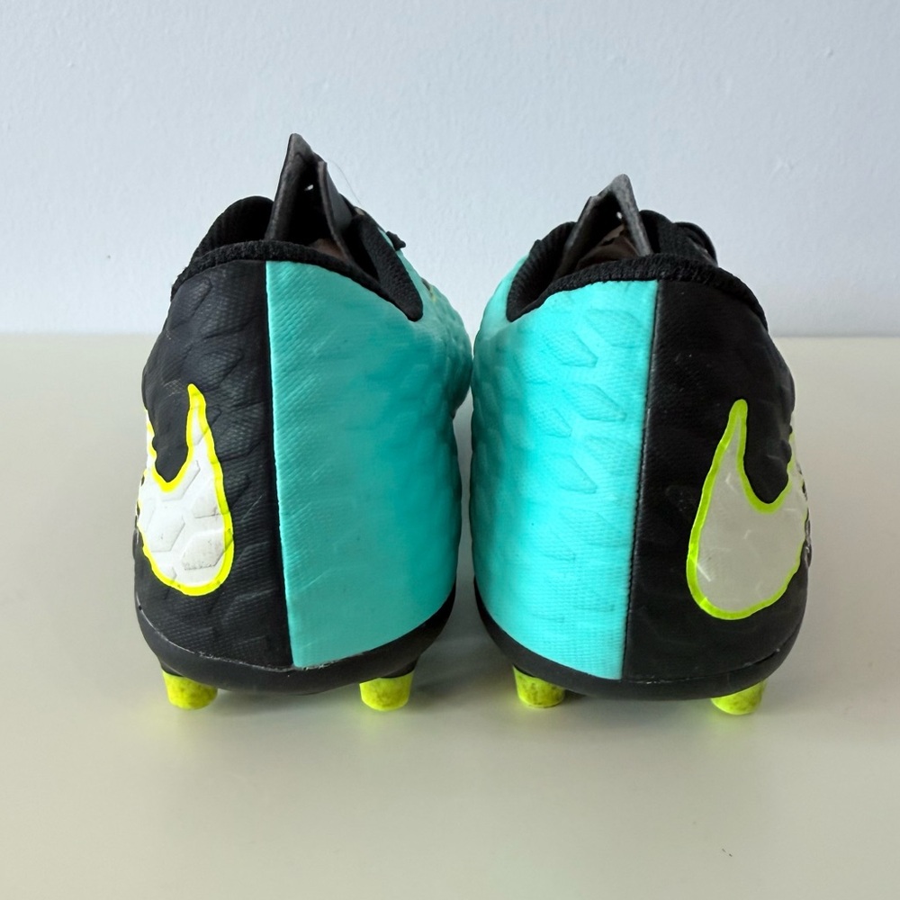 Nike Teal and Black Hyper Venom Soccer Cleats size 8 - Picture 5 of 7